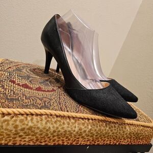 Cole Haan Black Faux Calf Fur Tipped Pumps Size 11